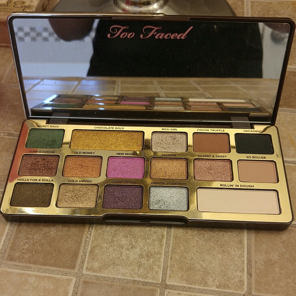 Too Faced Chocolate Gold Eye Shadow Palette